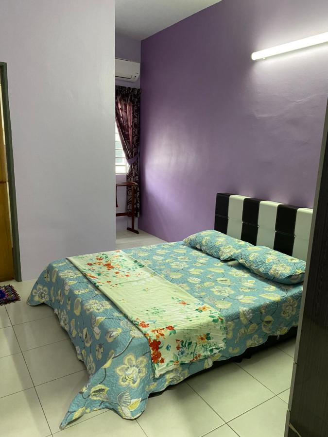 Makmur Homestay 타이핑 외부 사진